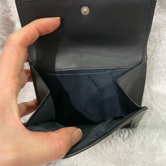 Coach: Signature Wallet Billfold w/ Snap Flap - Picture 9 of 11